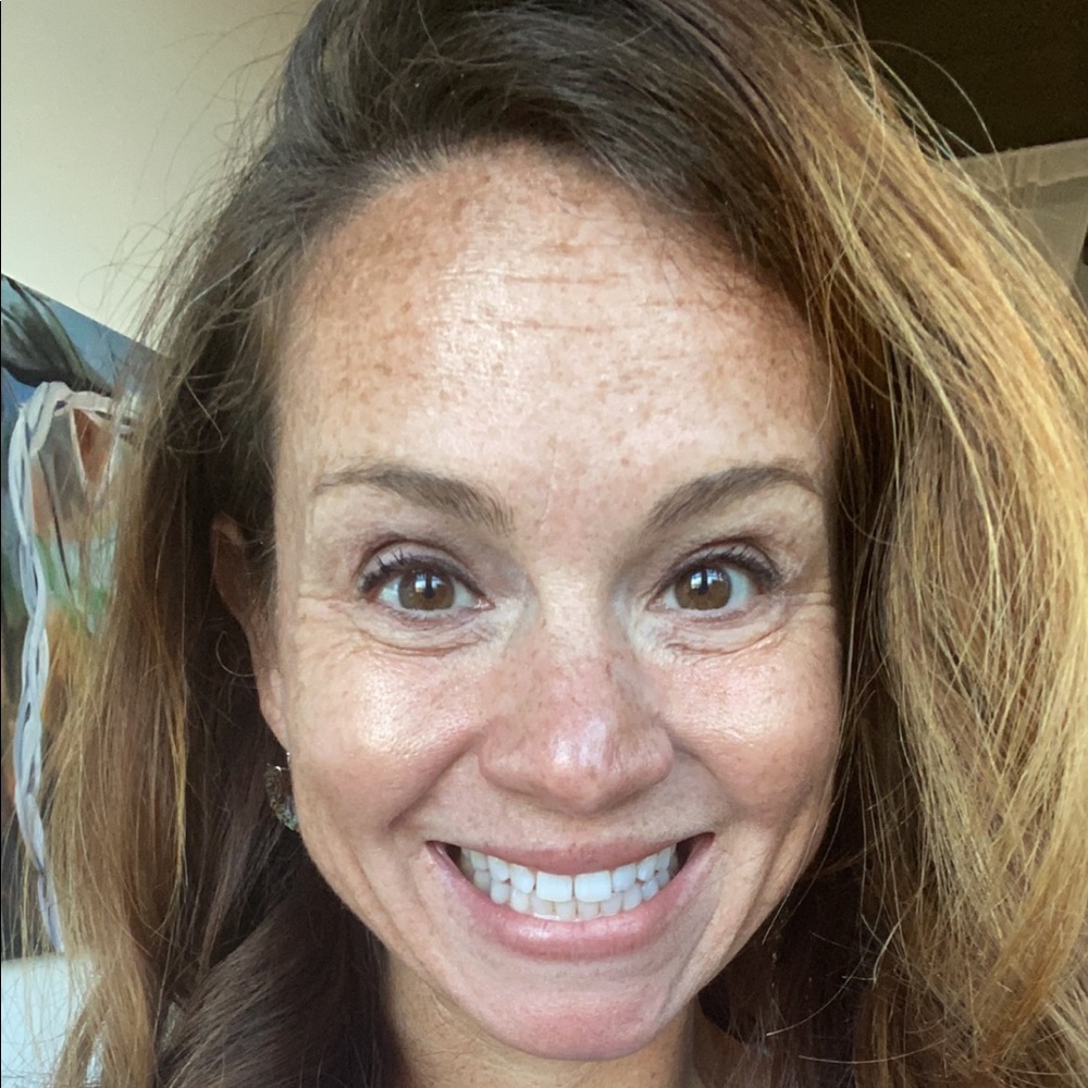 Meet your Posher, Ashlee